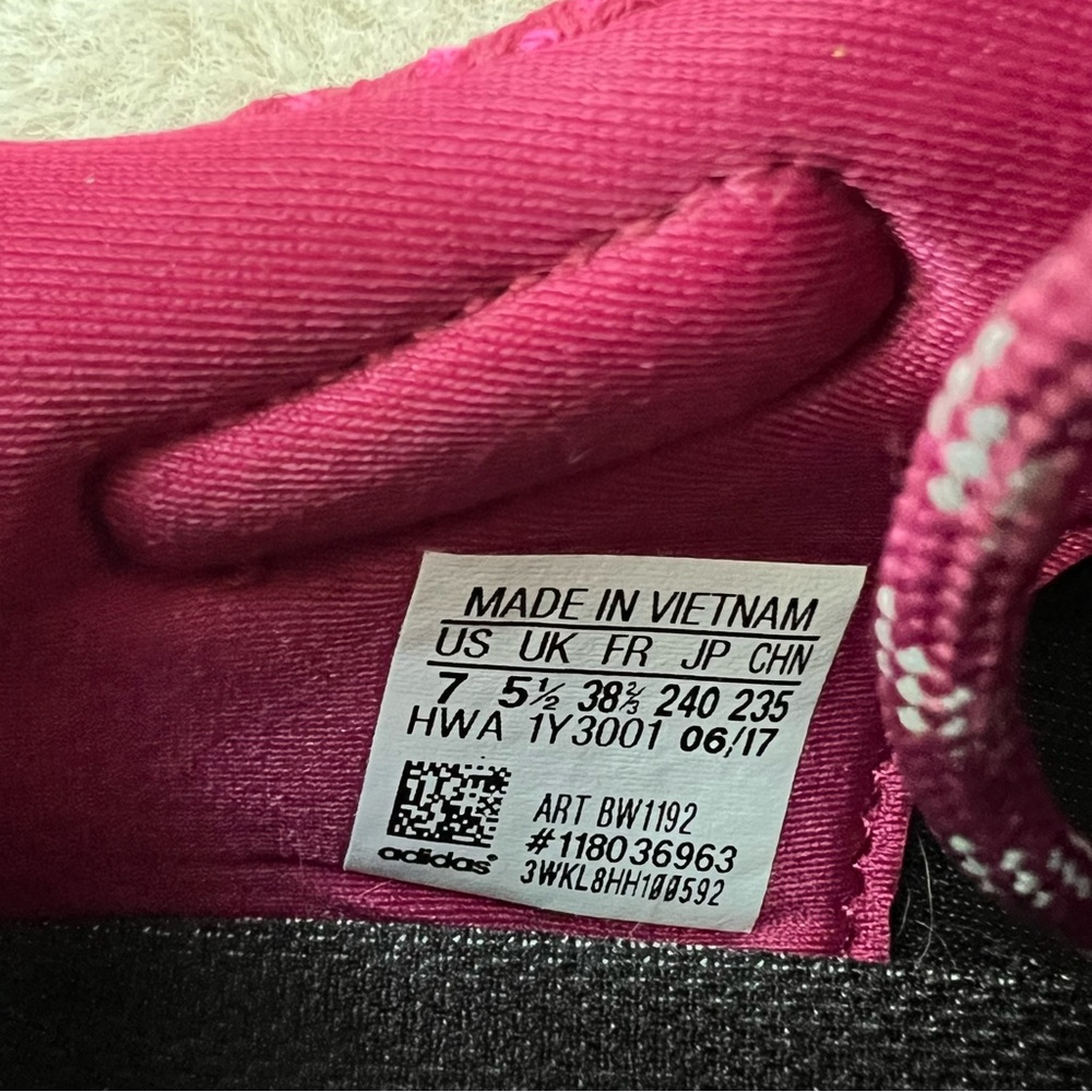 Adidas Alphabounce Running Shoes Color Ruby Size 7 NWT - Picture 15 of 15